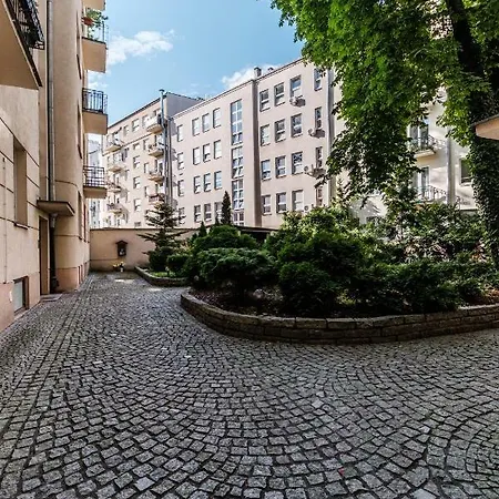 Studio Czerwonego Krzyza 4 By Cherry House Apartment
